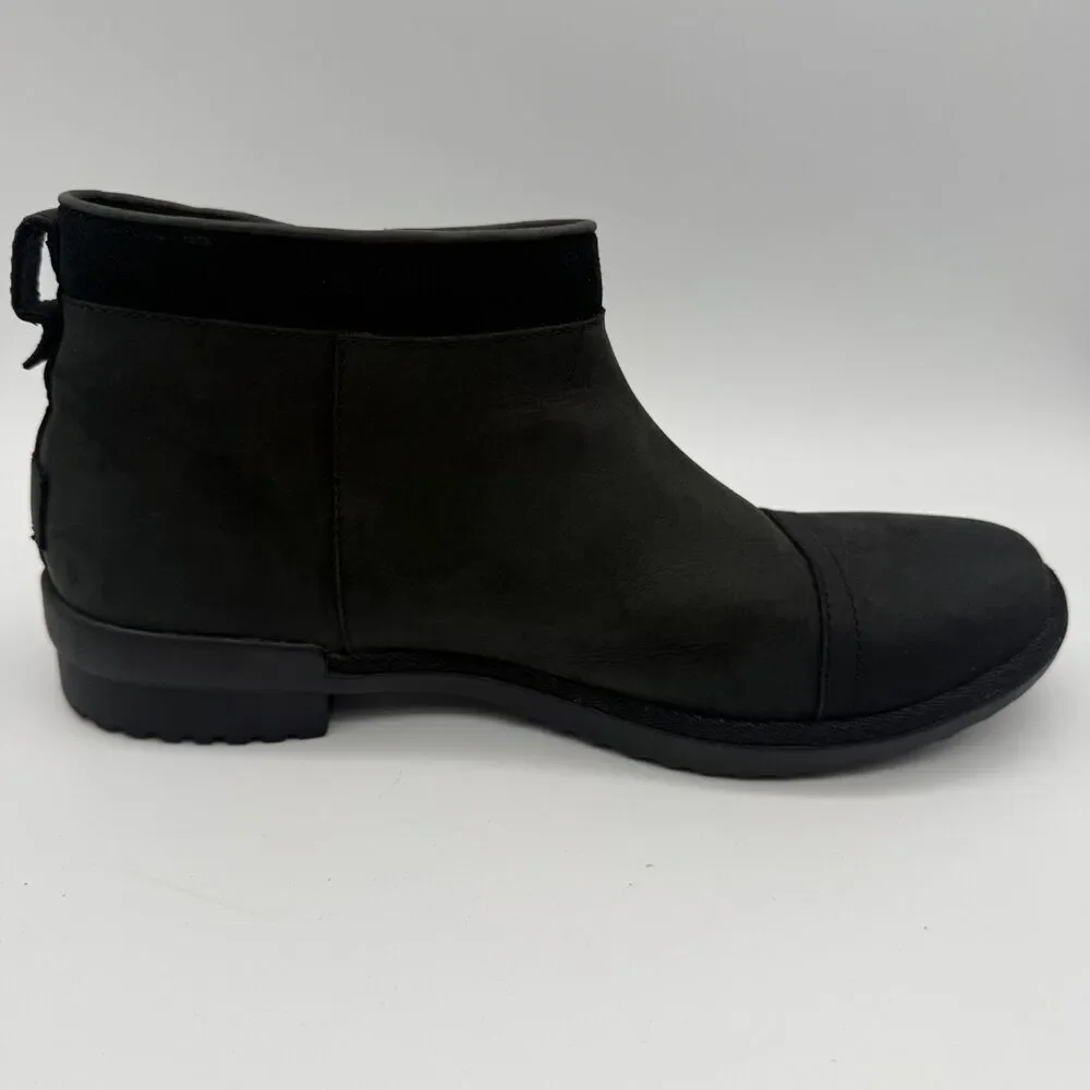 UGG Attell Waterproof Boots NEW Women's Sz 10 Shoes Black Leather Fur Lined